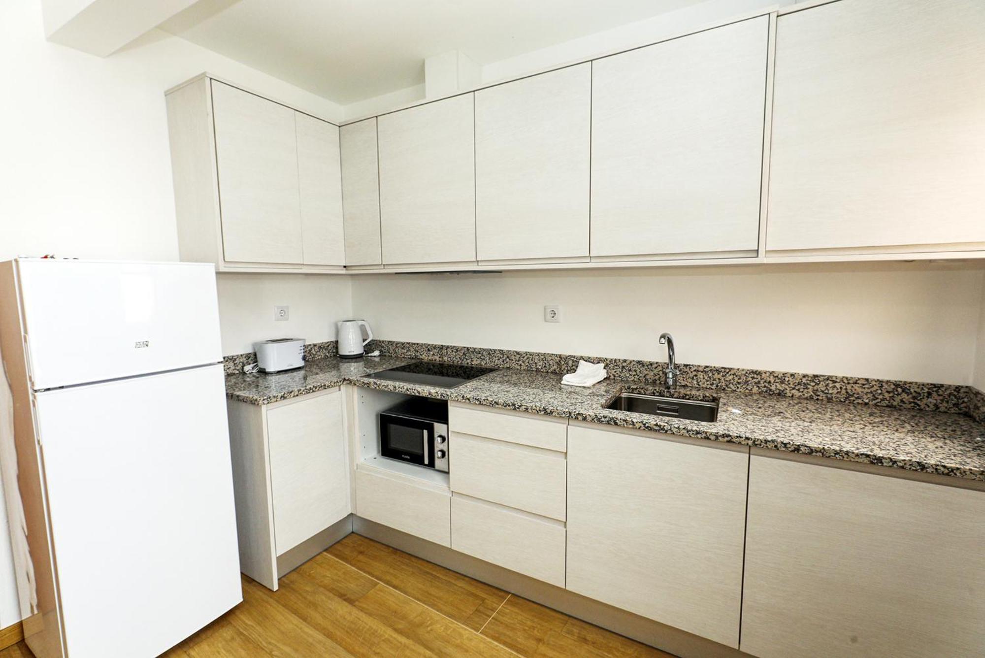 B87 - Windmill 2 Bed Apartment In Odiáxere Esterno foto